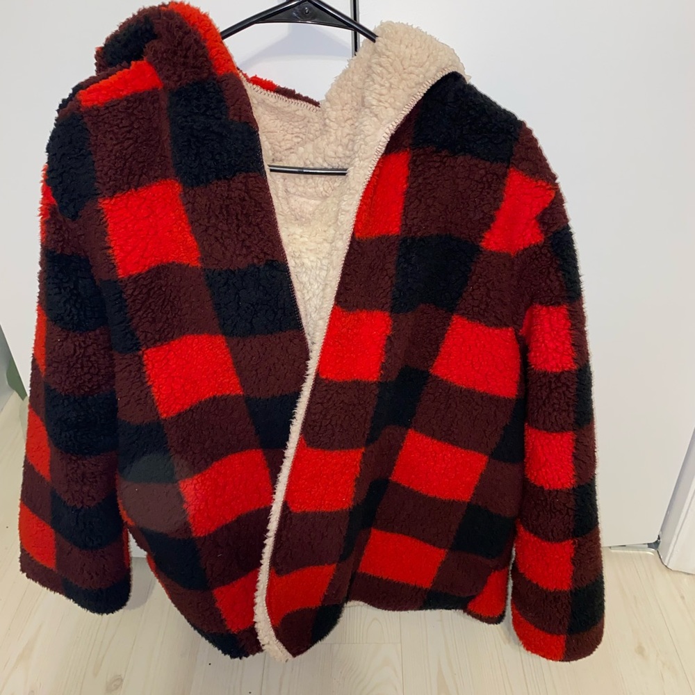 Fluffy Fashion Nova plaid jacket